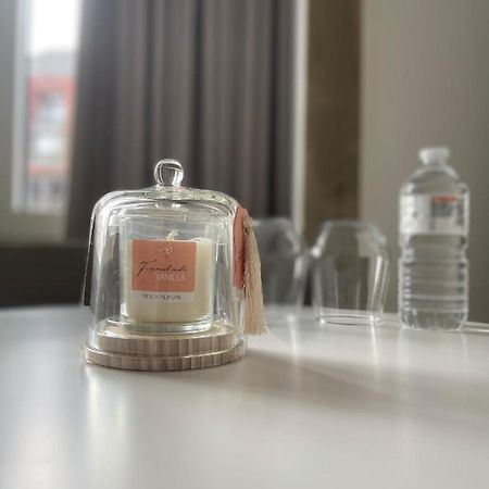 Mooie Kamer In Centrum Brugge Met Badkamer Bagian luar foto